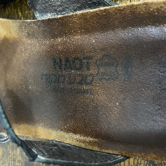 Naot Ashley Sandal Womens Sz 8 - 8.5 Black Leather Rhinestones‎ Open Toe - Picture 9 of 9